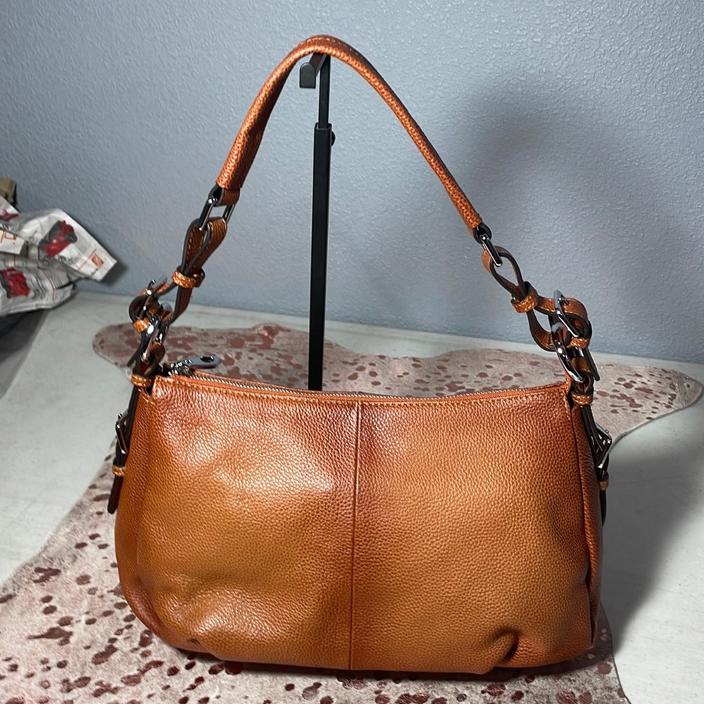 Chic Brown Leather Shoulder Bag